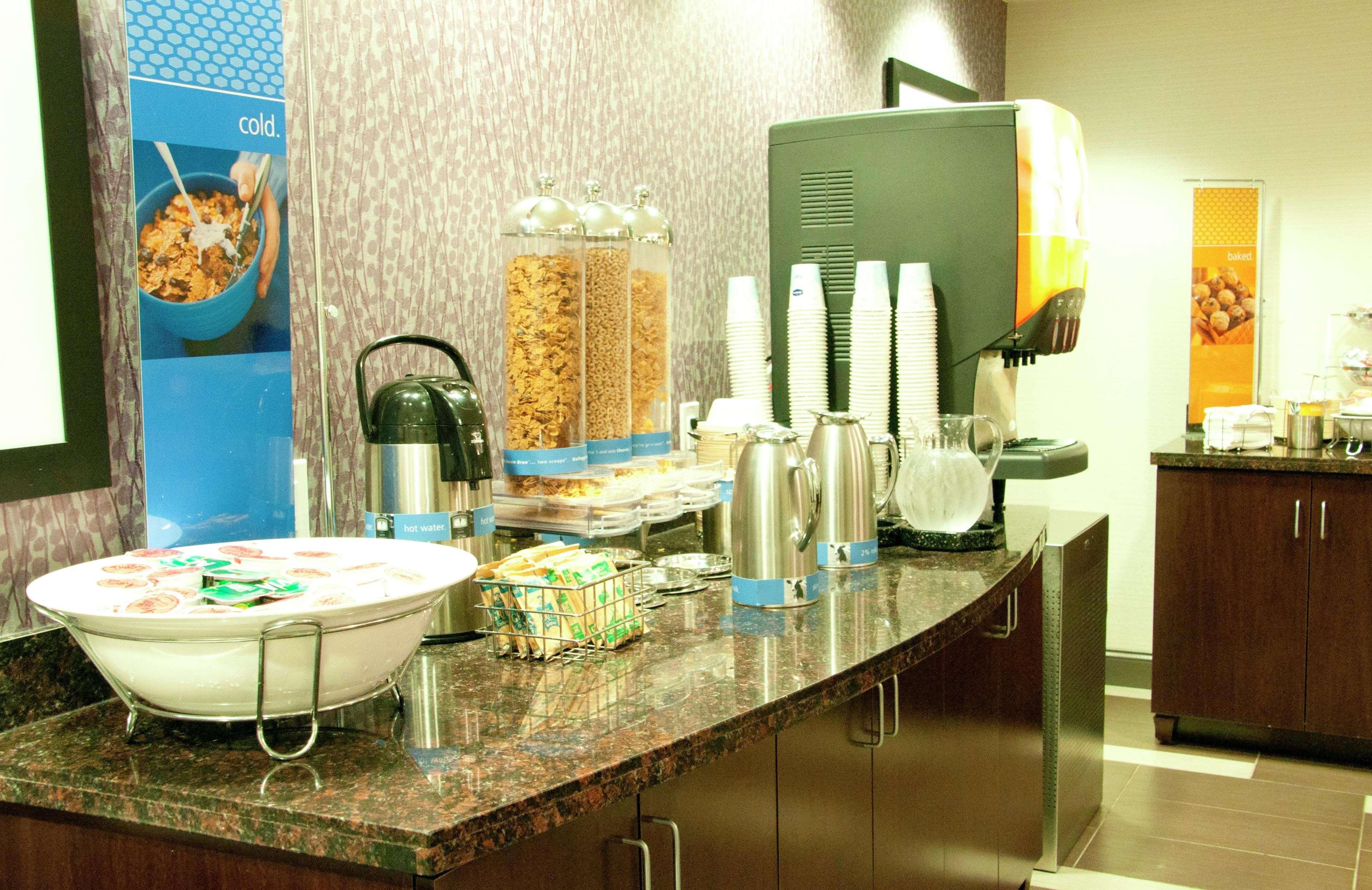 Hampton Inn Leesville Extérieur photo