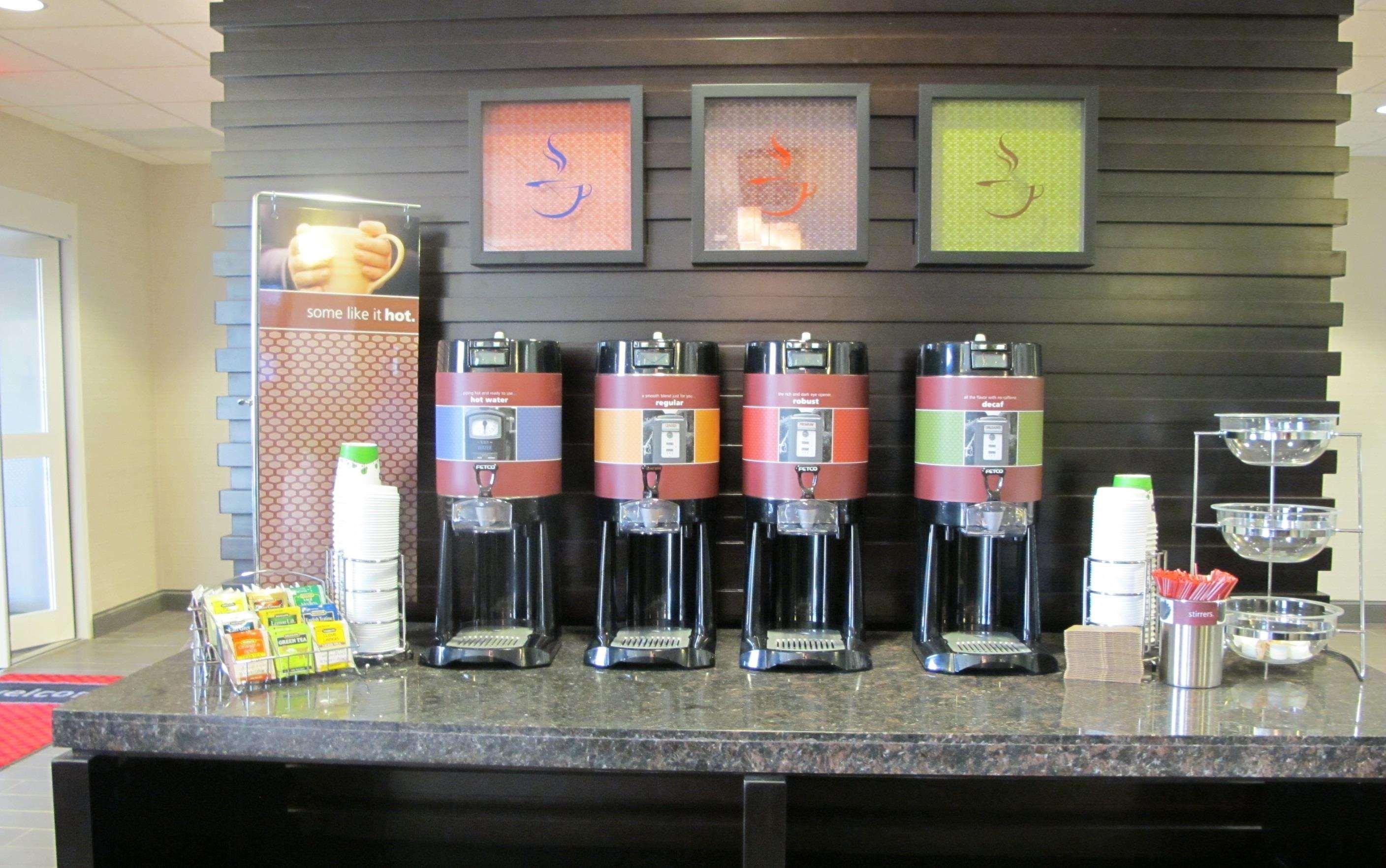 Hampton Inn Leesville Restaurant photo